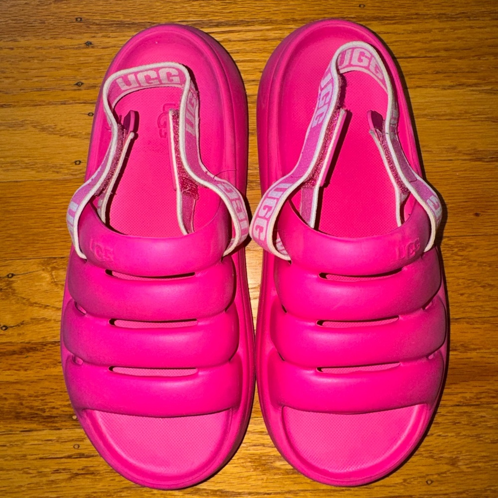 UGG Vibrant Pink Women's Sandals